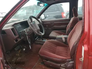 1993 Nissan Hardbody z VIN 1N6HD16S0PC319877, wystawiony jako Copart lot #50015745 z przebiegiem 162 441 mil mil oraz Szkoda całkowita • Salvage title. Historia ofert i sprzedaży dostępna na DreamBid. Obrazek 7.