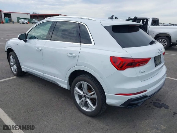 2022 Audi Q3 S line Premium Plus with VIN WA1EECF33N1031877, listed as a IAAI auction lot 41643084 with 68,678 mi miles. Bid and sale history available at carsss.com. Image 3.