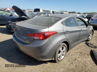 2013 Hyundai Elantra Limited z VIN 5NPDH4AE1DH412335, wystawiony jako Copart lot #74280574 z przebiegiem Nie podano mil oraz Szkoda całkowita • Salvage title. Historia ofert i sprzedaży dostępna na DreamBid. Obrazek 3.
