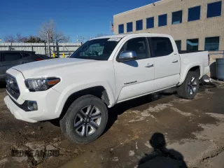 2017 Toyota Tacoma Limited z VIN 3TMGZ5AN4HM057631, wystawiony jako Copart lot #81291524 z przebiegiem 152 242 mil mil oraz Szkoda całkowita • Salvage title. Historia ofert i sprzedaży dostępna na DreamBid. Obrazek 1.