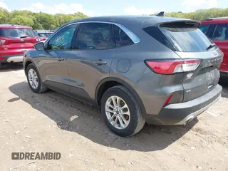 2021 Ford Escape SE Hybrid z VIN 1FMCU0BZ8MUA09021, wystawiony jako IAAI lot #42229018 z przebiegiem 62 265 mil mil oraz . Historia ofert i sprzedaży dostępna na DreamBid. Obrazek 3.