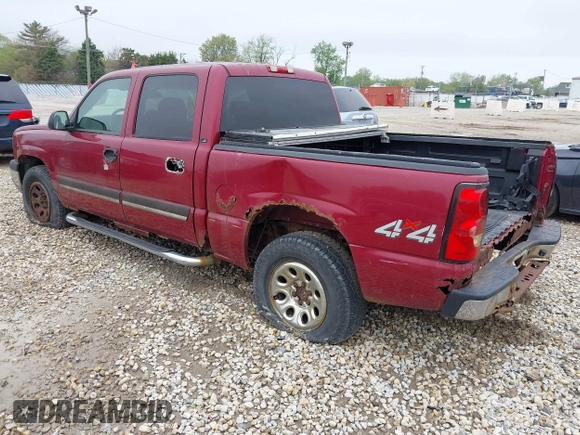 2005 Chevrolet Silverado 1500 LT with VIN 2GCEK13T751153160, listed as a IAAI auction lot 42151415 with 182,930 mi miles and . Bid and sale history available at DreamBid. Image 3.