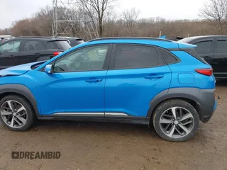2020 Hyundai Kona Ultimate with VIN KM8K5CA54LU428684, listed as a IAAI auction lot 41723215 with 80,917 mi miles. Bid and sale history available at carsss.com. Image 14.