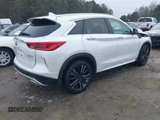 2023 Infiniti QX50 Sensory z VIN 3PCAJ5EB1PF120667, wystawiony jako IAAI lot #41279045 z przebiegiem 9 132 mil mil oraz . Historia ofert i sprzedaży dostępna na DreamBid. Obrazek 4.