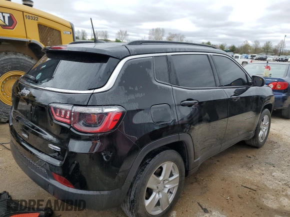 2022 Jeep Compass Latitude with VIN 3C4NJCBB8NT109576, listed as a Copart auction lot 47607294 with 28,863 mi miles and Salvage Title. Bid and sale history available at carsss.com. Image 3.