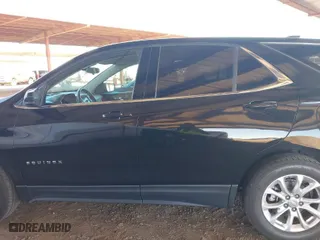 2020 Chevrolet Equinox LT with VIN 2GNAXUEV2L6136869, listed as a IAAI auction lot 41663992 with 109,975 mi miles. Bid and sale history available at carsss.com. Image 14.