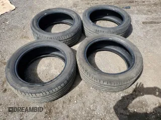 2021 Chevrolet Equinox Premier z VIN 2GNAXXEV6M6137669, wystawiony jako Copart lot #53437745 z przebiegiem 93 812 mil mil oraz Szkoda całkowita • Salvage title. Historia ofert i sprzedaży dostępna na DreamBid. Obrazek 13.