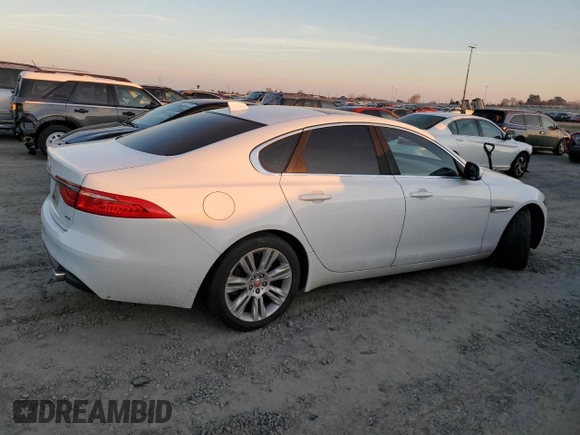 2017 Jaguar XF 35t Premium with VIN SAJBD4BV2HCY32514, listed as a Copart auction lot 87969435 with 118,142 mi miles and Salvage Title. Bid and sale history available at carsss.com. Image 3.