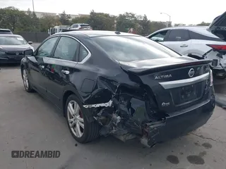 2014 Nissan Altima SL with VIN 1N4BL3AP7EC165164, listed as a IAAI auction lot 41159064 with 152,307 mi miles and . Bid and sale history available at DreamBid. Image 6.