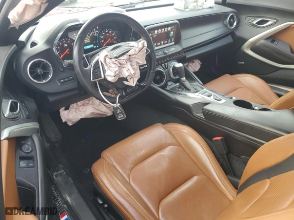 2017 Chevrolet Camaro 2LT with VIN 1G1FD1RX9H0103975, listed as a Copart auction lot 83843944 with 71,290 mi miles and Salvage Title. Bid and sale history available at carsss.com. Image 8.