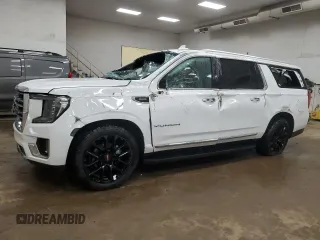2023 GMC Yukon XL SLT z VIN 1GKS2GKT5PR446383, wystawiony jako Copart lot #55144335 z przebiegiem Nie podano mil oraz Nie do naprawy • Non repairable. Historia ofert i sprzedaży dostępna na DreamBid. Obrazek 1.