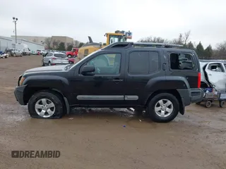 2011 Nissan Xterra S z VIN 5N1AN0NW2BC516750, wystawiony jako IAAI lot #41517051 z przebiegiem 254 662 mil mil oraz . Historia ofert i sprzedaży dostępna na DreamBid. Obrazek 14.
