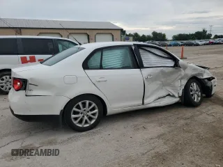 2010 Volkswagen Jetta SEL z VIN 3VWRX7AJ8AM115699, wystawiony jako Copart lot #61933765 z przebiegiem Nie podano mil oraz Szkoda całkowita • Salvage title. Historia ofert i sprzedaży dostępna na DreamBid. Obrazek 3.