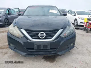 2017 Nissan Altima SR with VIN 1N4AL3AP2HN360514, listed as a IAAI auction lot 41946864 with 163,937 mi miles and . Bid and sale history available at carsss.com. Image 13.