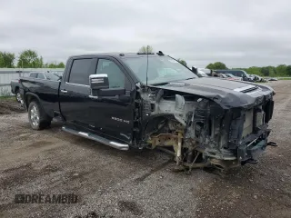 2020 Chevrolet Silverado 3500HD LTZ z VIN 1GC4YUEY9LF320967, wystawiony jako Copart lot #57058625 z przebiegiem 29 674 mil mil oraz Szkody całkowita. Historia ofert i sprzedaży dostępna na DreamBid. Obrazek 4.