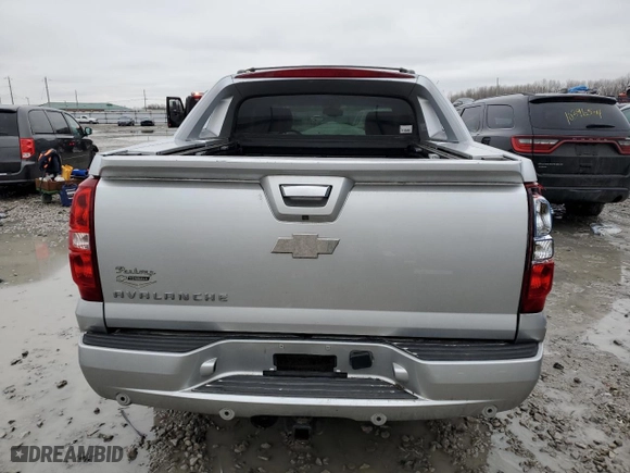 2013 Chevrolet Avalanche LTZ with VIN 3GNMCGE01DG259485, listed as a Copart auction lot 38668434 with 119,355 mi miles and Salvage Title. Bid and sale history available at carsss.com. Image 6.