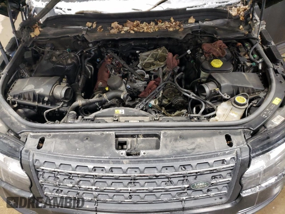 2015 Land Rover Range Rover Autobiography with VIN SALGV2TF7FA233039, listed as a Copart auction lot 84403254 with 113,734 mi miles and Clean title. Bid and sale history available at DreamBid. Image 12.