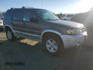 2006 Ford Escape с VIN 1FMYU95H26KC28097, выставлен на аукционе Copart как лот 80788354 с пробегом 121 471 миль миль и Чистый • Clean title. История ставок и продаж доступна на DreamBid. Изображение 4.