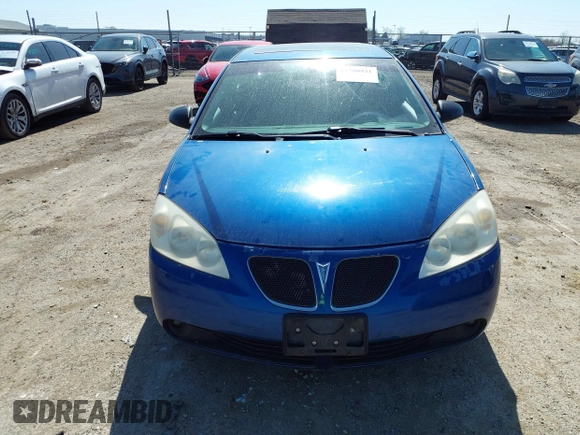 2007 Pontiac G6 GT with VIN 1G2ZH58N974256318, listed as a IAAI auction lot 41780431 with 202,994 mi miles. Bid and sale history available at carsss.com. Image 13.