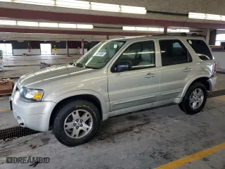 2005 Ford Escape Limited with VIN 1FMCU94115KD64704, listed as a Copart auction lot 48474865 with 123,739 mi miles and Salvage Title. Bid and sale history available at carsss.com. Image 1.