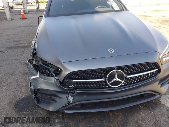 2023 Mercedes-Benz E-Class E 350 with VIN W1KZF8DBXPB134177, listed as a IAAI auction lot 41601432 with 31,023 mi miles. Bid and sale history available at carsss.com. Image 6.
