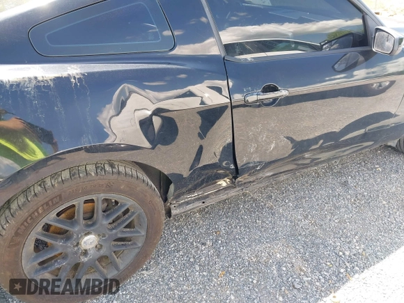 2013 Ford Mustang V6 with VIN 1ZVBP8AM9D5220487, listed as a IAAI auction lot 42189571 with 132,388 mi miles and . Bid and sale history available at DreamBid. Image 6.