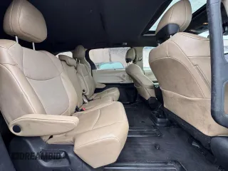 2021 Toyota Sienna XLE with VIN 5TDYRKECXMS068784, listed as a Copart auction lot 53571855 with 215,072 mi miles and Clean Title. Bid and sale history available at carsss.com. Image 6.