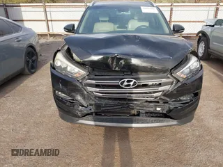 2016 Hyundai Tucson Limited with VIN KM8J33A28GU157187, listed as a IAAI auction lot 41825266 with 137,649 mi miles. Bid and sale history available at carsss.com. Image 6.