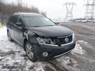 2016 Nissan Pathfinder Platinum with VIN 5N1AR2MM5GC663278, listed as a IAAI auction lot 41575467 with 142,295 mi miles. Bid and sale history available at carsss.com. Image 6.