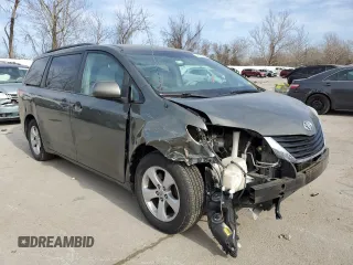 2012 Toyota Sienna LE AAS with VIN 5TDKK3DC4CS198592, listed as a Copart auction lot 49094425 with 113,365 mi miles and Salvage Title. Bid and sale history available at carsss.com. Image 4.