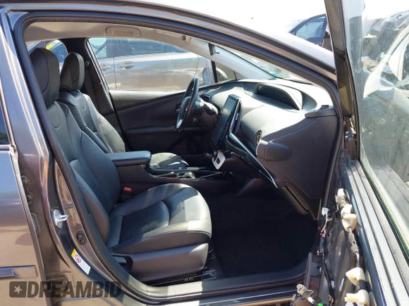 2018 Toyota Prius Plus with VIN JTDKARFP0J3101473, listed as a IAAI auction lot 41857956 with 110,020 mi miles and . Bid and sale history available at DreamBid. Image 5.