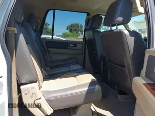 2007 Ford Expedition Max Eddie Bauer с VIN 1FMFK185X7LA55716, выставлен на аукционе IAAI как лот 42397377 с пробегом 182 487 миль миль и . История ставок и продаж доступна на DreamBid. Изображение 8.