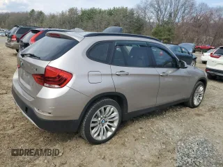 2014 BMW X1 xDrive28i with VIN WBAVL1C50EVY16286, listed as a Copart auction lot 52861275 with 139,283 mi miles and Clean Title. Bid and sale history available at carsss.com. Image 3.