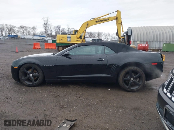2013 Chevrolet Camaro LT z VIN 2G1FC3D32D9205069, wystawiony jako IAAI lot #41931863 z przebiegiem 75 244 mil mil oraz . Historia ofert i sprzedaży dostępna na DreamBid. Obrazek 15.
