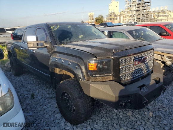 2015 GMC Sierra 3500HD Denali with VIN 1GT424E81FF126200, listed as a Copart auction lot 72337174 with 208,998 mi miles and Clean Title. Bid and sale history available at carsss.com. Image 4.