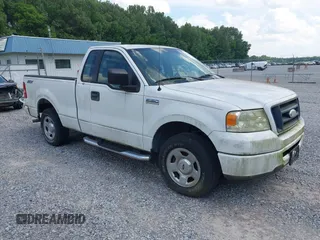 2006 Ford F-150 XL z VIN 1FTRF12256NB00746, wystawiony jako IAAI lot #42708676 z przebiegiem 89 471 mil mil oraz . Historia ofert i sprzedaży dostępna na DreamBid. Obrazek 1.