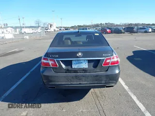 2010 Mercedes-Benz E 550 Luxury with VIN WDDHF9AB1AA137908, listed as a IAAI auction lot 41629606 with 141,060 mi miles and . Bid and sale history available at DreamBid. Image 16.