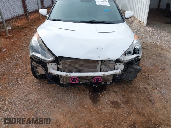 2013 Hyundai Veloster Turbo z VIN KMHTC6AE2DU128607, wystawiony jako IAAI lot #41788836 z przebiegiem 115 500 mil mil oraz . Historia ofert i sprzedaży dostępna na DreamBid. Obrazek 6.