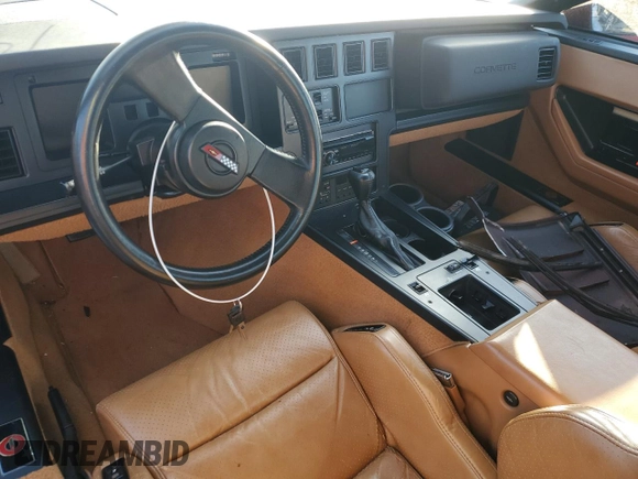 1988 Chevrolet Corvette z VIN 1G1YY2189J5122249, wystawiony jako Copart lot #89153215 z przebiegiem Nie podano mil oraz Szkoda całkowita • Salvage title. Historia ofert i sprzedaży dostępna na DreamBid. Obrazek 8.
