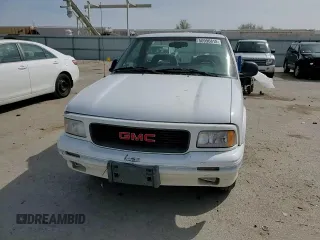 1996 GMC Sonoma with VIN 1GTCS144XT8504023, listed as a Copart auction lot 50996815 with 116,670 mi miles and Salvage Title. Bid and sale history available at carsss.com. Image 10.