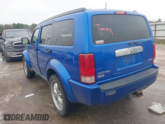 2008 Dodge Nitro SLT with VIN 1D8GU58K58W177983, listed as a IAAI auction lot 41447138 with 184,004 mi miles. Bid and sale history available at carsss.com. Image 3.