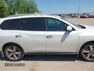 2016 Nissan Pathfinder S with VIN 5N1AR2MM3GC605041, listed as a IAAI auction lot 42242668 with 222,563 mi miles and . Bid and sale history available at DreamBid. Image 13.