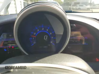 2011 Honda CR-Z with VIN JHMZF1D40BS000854, listed as a Copart auction lot 42409615 with 69,928 mi miles and Salvage Title. Bid and sale history available at DreamBid. Image 9.