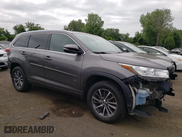 2017 Toyota Highlander XLE с VIN 5TDJZRFH0HS468444, выставлен на аукционе Copart как лот 60288025 с пробегом 147 785 миль миль и Списание • Salvage title. История ставок и продаж доступна на DreamBid. Изображение 4.