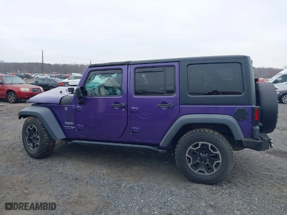 2018 Jeep Wrangler JK Unlimited Sport S with VIN 1C4BJWDG8JL828832, listed as a IAAI auction lot 41785365 with NaN miles. Bid and sale history available at carsss.com. Image 14.