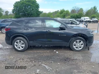 2020 Chevrolet Blazer LT с VIN 3GNKBHRS2LS623727, выставлен на аукционе IAAI как лот 42552476 с пробегом 32 305 миль миль и . История ставок и продаж доступна на DreamBid. Изображение 13.