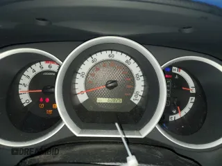 2014 Toyota Tacoma z VIN 3TMMU4FN4EM071741, wystawiony jako Copart lot #49235015 z przebiegiem 60 825 mil mil oraz Szkoda całkowita • Salvage title. Historia ofert i sprzedaży dostępna na DreamBid. Obrazek 9.