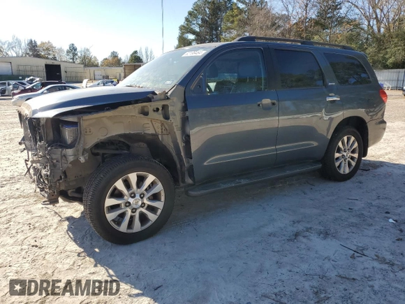 2010 Toyota Sequoia Ltd with VIN 5TDKY5G18AS030293, listed as a Copart auction lot 82199464 with 207,452 mi miles and Salvage Title. Bid and sale history available at carsss.com. Image 1.