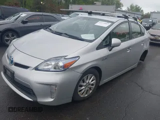 2012 Toyota Prius with VIN JTDKN3DP2C3004184, listed as a IAAI auction lot 42179963 with 210,815 mi miles and . Bid and sale history available at DreamBid. Image 17.