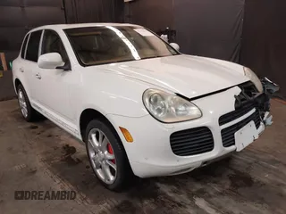 2006 Porsche Cayenne Turbo with VIN WP1AC29P06LA91297, listed as a IAAI auction lot 41442243 with 161,327 mi miles. Bid and sale history available at carsss.com. Image 1.